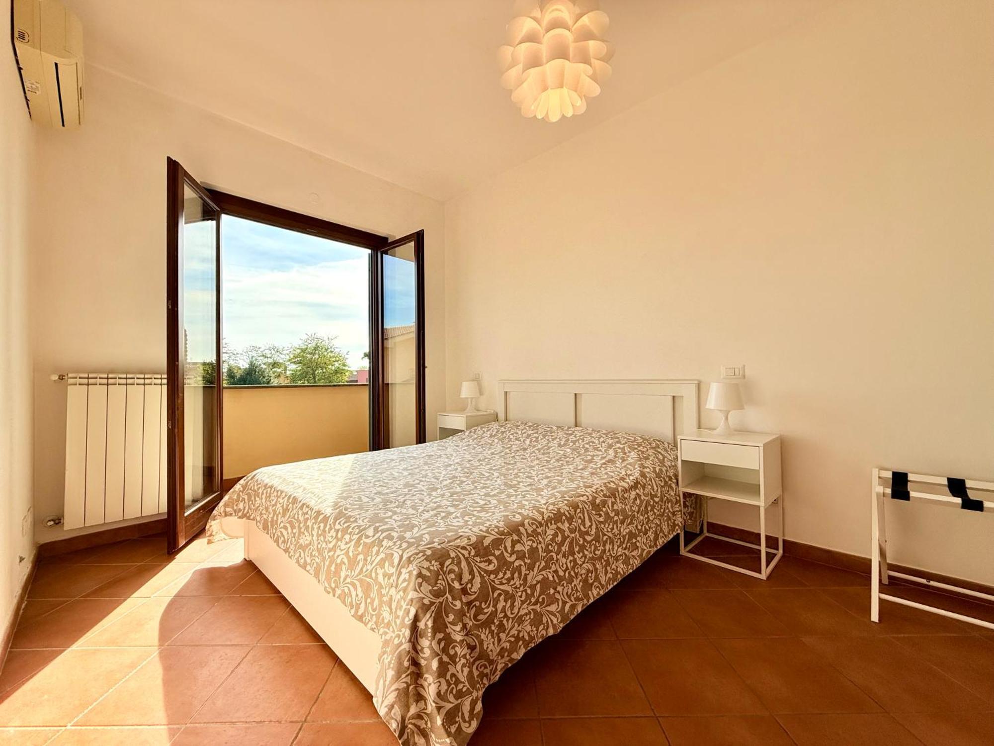 Lm Apartment Isola Фиумичино Екстериор снимка
